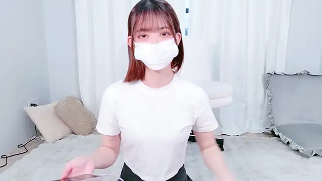 NANA chan 1 online show from November 2025 05:17:01 AM