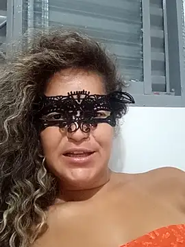 RaphinhaSanches online show from December 2025 09:25:01 AM