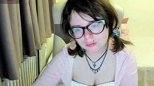 MilisaSweet777 online show from October 2025 06:05:02 PM