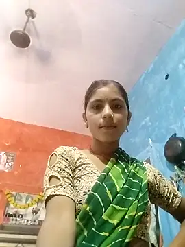 Snapshot of Laxmixx2 chatting on September 2025 03:18:02 AM Laxmixx2 online show from September 2025 03:18:02 AM