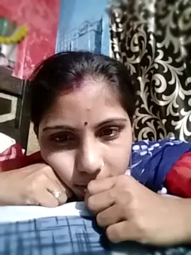 Snapshot of Laxmixx2 chatting on October 2025 05:32:02 PM Laxmixx2 online show from October 2025 05:32:02 PM