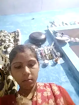 Snapshot of Laxmixx2 chatting on October 2025 04:05:02 PM Laxmixx2 online show from October 2025 04:05:02 PM