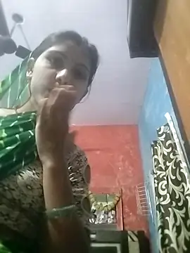 Snapshot of Laxmixx2 chatting on October 2025 06:12:02 AM Laxmixx2 online show from October 2025 06:12:02 AM