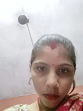 Snapshot of Laxmixx2 chatting on October 2025 06:49:01 AM Laxmixx2 online show from October 2025 06:49:01 AM