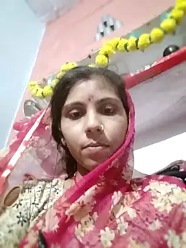 Snapshot of Laxmixx2 chatting on October 2025 06:30:01 PM Laxmixx2 online show from October 2025 06:30:01 PM