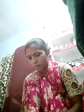 Snapshot of Laxmixx2 chatting on October 2025 03:47:02 AM Laxmixx2 online show from October 2025 03:47:02 AM