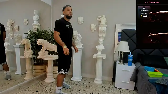 emilio brandon online show from November 2025 10:09:01 AM