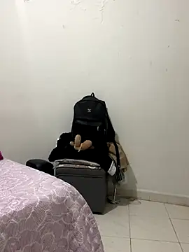 Aliciawhitee online show from December 2025 03:01:02 AM