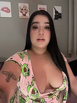 Snapshot of Aliciawhitee chatting on March 2026 03:45:02 AM Aliciawhitee online show from March 2026 03:45:02 AM