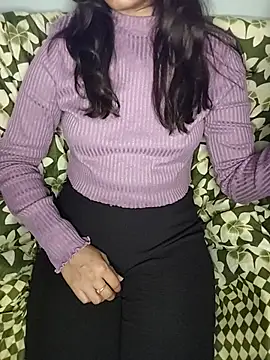 Snapshot of Laila_Pahadi chatting on November 2025 06:31:01 PM Laila Pahadi online show from November 2025 06:31:01 PM