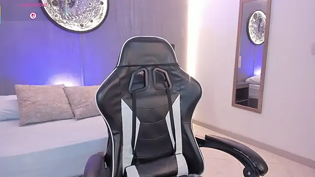 Snapshot of rei_cos chatting on December 2025 12:20:01 PM rei cos online show from December 2025 12:20:01 PM