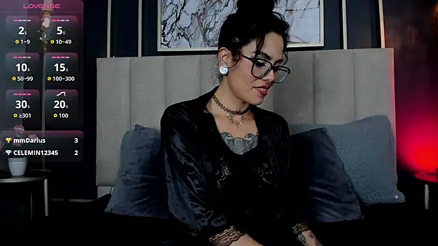 Snapshot of Esmeralda_CO chatting on October 2025 12:40:02 AM Esmeralda CO online show from October 2025 12:40:02 AM