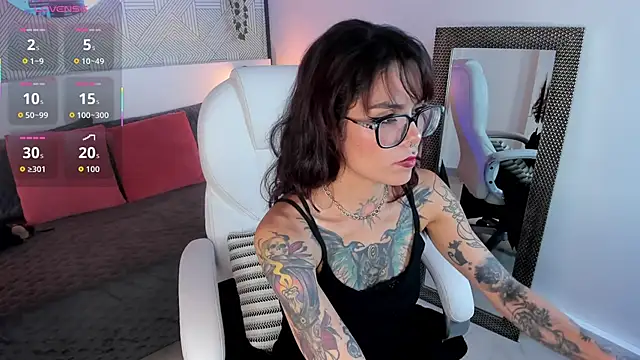 Snapshot of Esmeralda_CO chatting on November 2025 12:49:01 PM Esmeralda CO online show from November 2025 12:49:01 PM