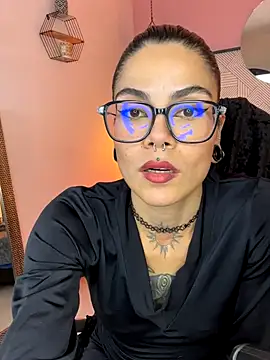 Snapshot of Esmeralda_CO chatting on November 2025 12:59:02 PM Esmeralda CO online show from November 2025 12:59:02 PM