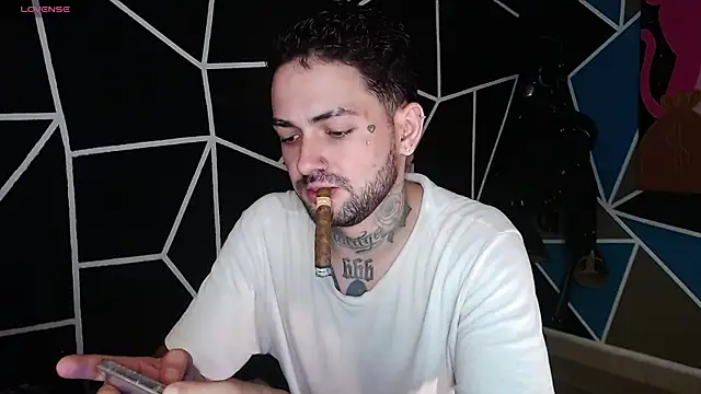 Snapshot of nicolastorres99 chatting on October 2025 02:26:01 AM nicolastorres99 online show from October 2025 02:26:01 AM