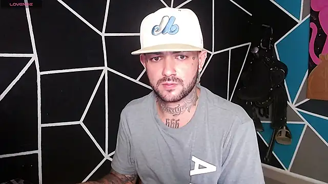 Snapshot of nicolastorres99 chatting on November 2025 03:50:01 AM nicolastorres99 online show from November 2025 03:50:01 AM