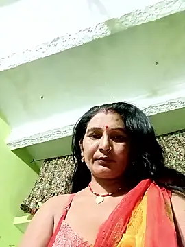 Snapshot of ZIVAA chatting on June 2026 10:46:02 AM ZIVAA online show from June 2026 10:46:02 AM