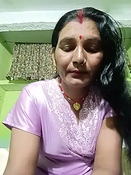 Snapshot of ZIVAA chatting on June 2026 07:42:01 PM ZIVAA online show from June 2026 07:42:01 PM