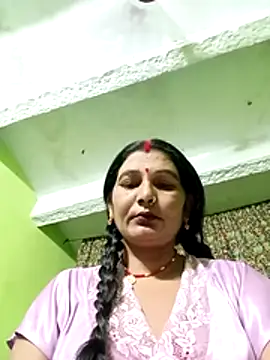Snapshot of ZIVAA chatting on July 2026 06:40:01 AM ZIVAA online show from July 2026 06:40:01 AM