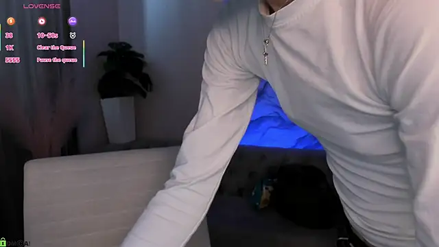 Aria Mila online show from March 2026 03:12:01 AM