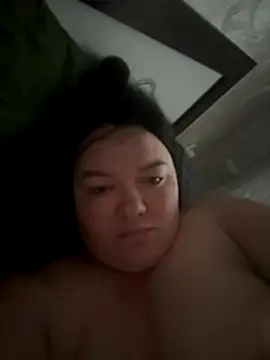 Snapshot of SunnyLeila2101 chatting on November 2025 05:19:01 AM SunnyLeila2101 online show from November 2025 05:19:01 AM