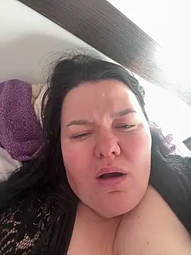 Snapshot of SunnyLeila2101 chatting on November 2025 08:44:01 AM SunnyLeila2101 online show from November 2025 08:44:01 AM