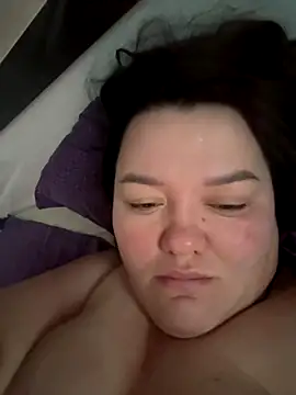 Snapshot of SunnyLeila2101 chatting on November 2025 05:29:02 AM SunnyLeila2101 online show from November 2025 05:29:02 AM