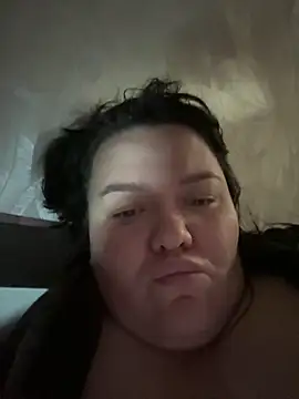 Snapshot of SunnyLeila2101 chatting on December 2025 07:20:01 PM SunnyLeila2101 online show from December 2025 07:20:01 PM