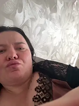 Snapshot of SunnyLeila2101 chatting on February 2026 10:58:02 AM SunnyLeila2101 online show from February 2026 10:58:02 AM