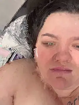 Snapshot of SunnyLeila2101 chatting on February 2026 08:29:02 AM SunnyLeila2101 online show from February 2026 08:29:02 AM