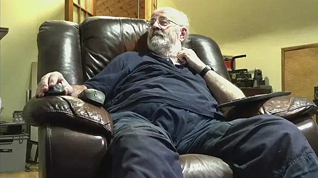 janzer13 online show from January 2026 06:02:02 PM