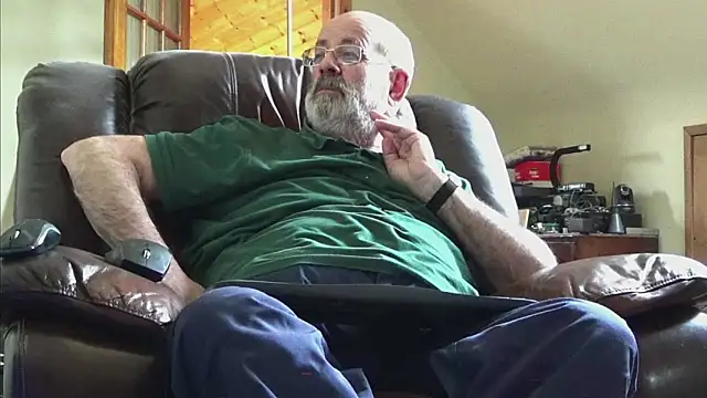 janzer13 online show from March 2026 02:00:02 PM