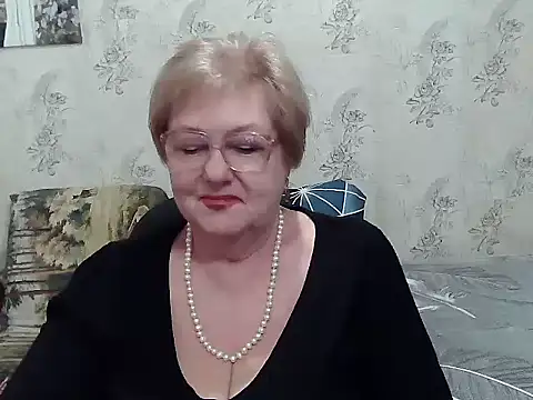 Snapshot of Renata62011 chatting on February 2026 01:49:01 PM Renata62011 online show from February 2026 01:49:01 PM