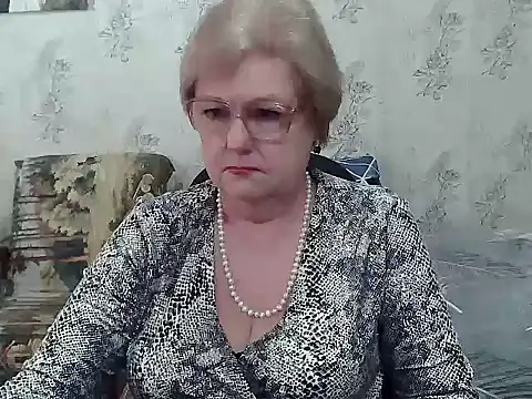 Snapshot of Renata62011 chatting on February 2026 01:08:02 PM Renata62011 online show from February 2026 01:08:02 PM