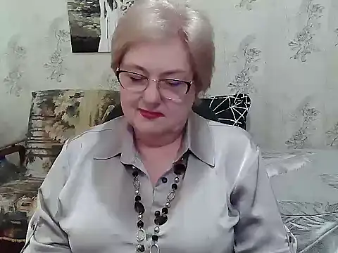 Snapshot of Renata62011 chatting on May 2026 12:55:02 PM Renata62011 online show from May 2026 12:55:02 PM