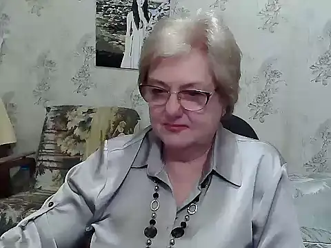 Snapshot of Renata62011 chatting on May 2026 06:38:02 PM Renata62011 online show from May 2026 06:38:02 PM