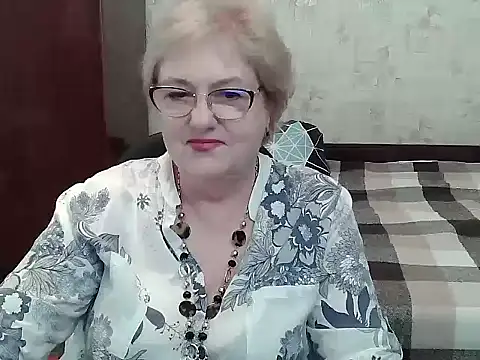 Renata62011 online show from July 2026 12:33:01 PM