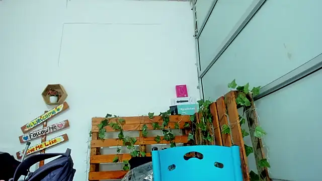 cris dulce online show from April 2026 07:21:02 PM