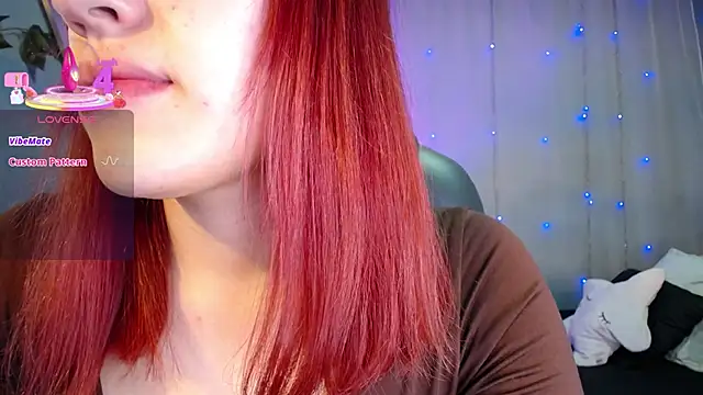 Snapshot of Lulugh_ chatting on October 2025 07:24:02 PM Lulugh online show from October 2025 07:24:02 PM