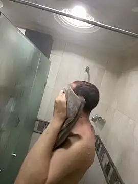   Damian    online show from September 2025 11:10:02 PM