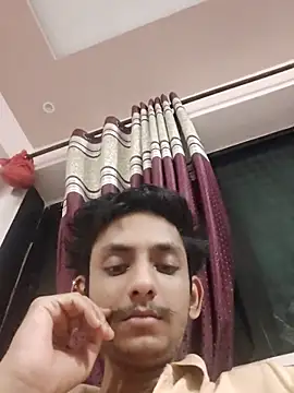 yung cplz online show from September 2025 04:42:01 PM