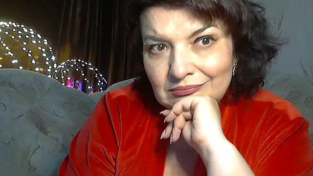 LedyNika online show from November 2025 07:19:01 PM