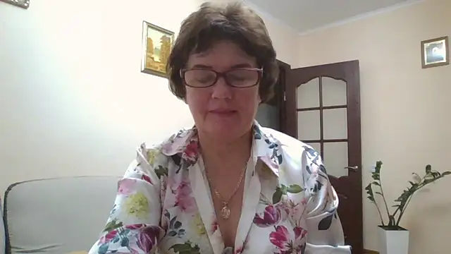 Galina56301 online show from October 2025 05:10:01 PM
