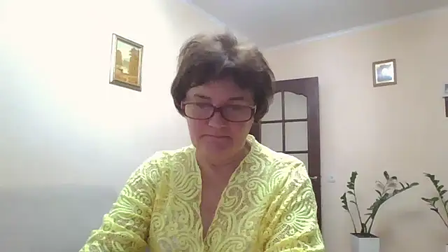 Galina56301 online show from October 2025 04:06:02 PM