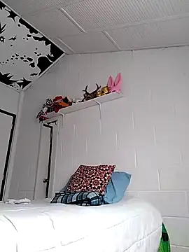 oxxy jean online show from February 2026 12:47:02 PM