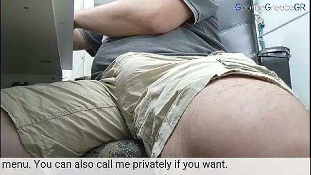 Snapshot of GeorgeGreece2025 chatting on November 2025 09:52:01 AM GeorgeGreece2025 online show from November 2025 09:52:01 AM