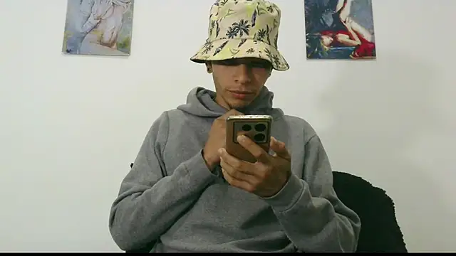 Daniel laverde online show from November 2025 09:31:02 PM