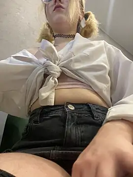 Cherry   Blossom online show from December 2025 10:11:01 AM