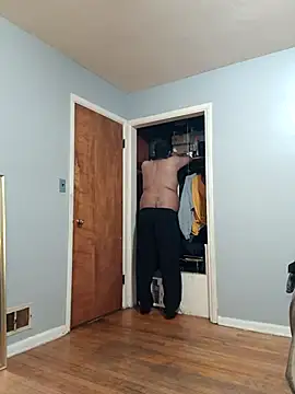 funandfreakyguy 97 online show from December 2025 10:51:03 PM