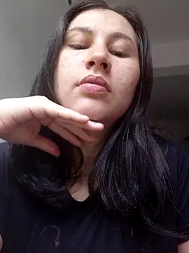 victoriadaniela online show from March 2026 08:48:02 PM